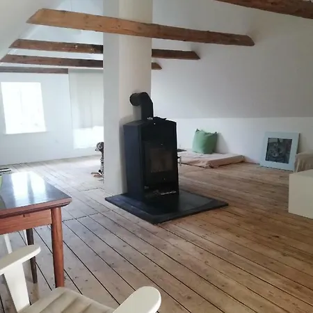 Villa Hus Til Leje I Naturskonne Omgivelser I Lille Hyggelig Landsby. Taet Ved Strand, Skov Og Klint.